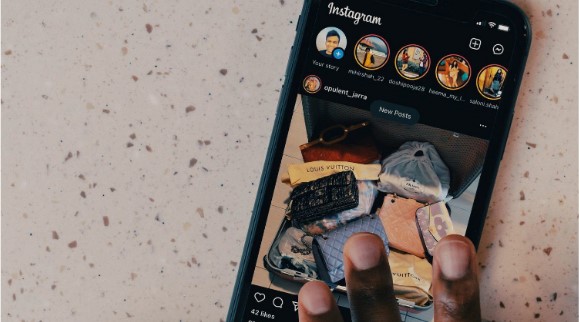 Why Instagram Couldn’t Refresh Feed