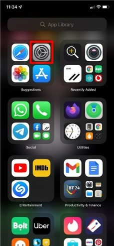 turn on mobile data for snapchat