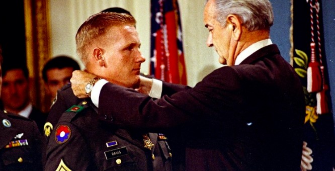 Real-life events in Forrest Gump