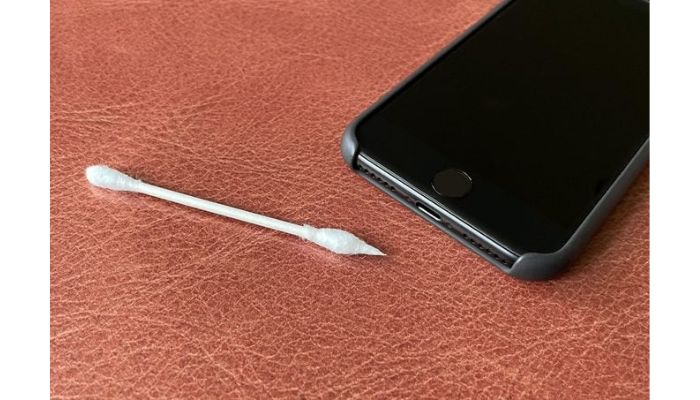 Clean USB Port