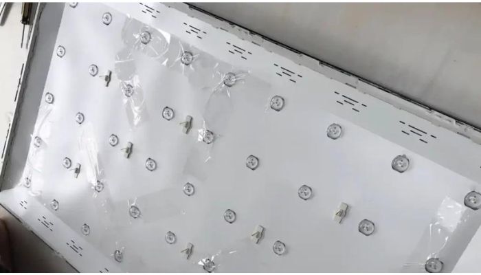 Dislodged LED reflectors