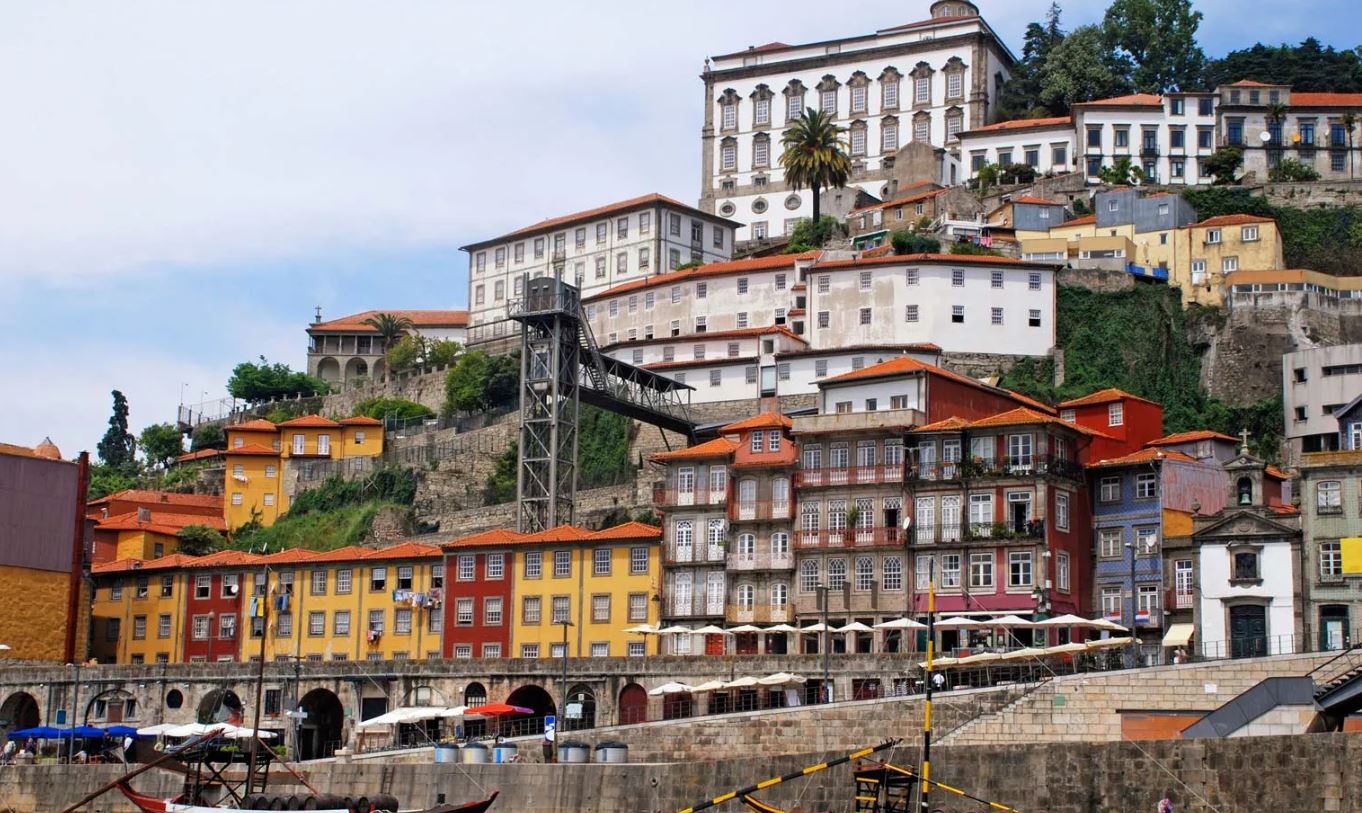 Coastal colors in Portugal