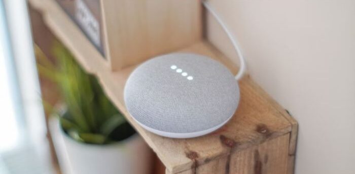 alexa siri playback